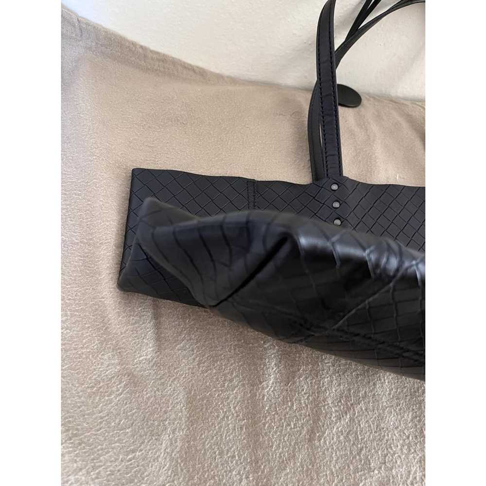 Bottega Veneta Cabat leather tote - image 12