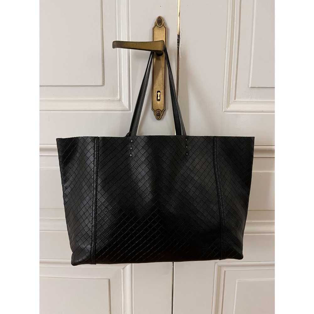 Bottega Veneta Cabat leather tote - image 7