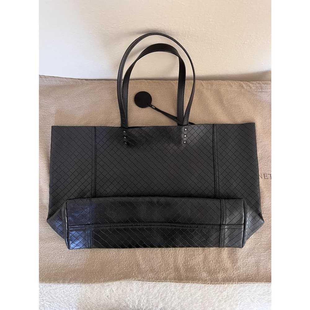 Bottega Veneta Cabat leather tote - image 9