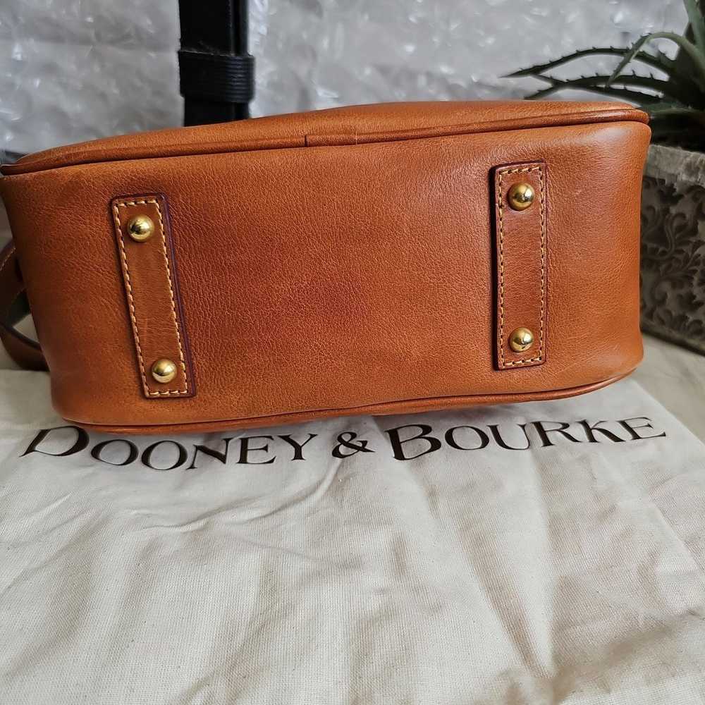 Dooney and Bourke florentine hobo bag - image 4