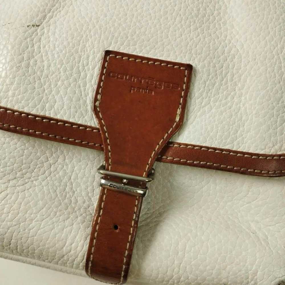 French-made Old Courrèges shoulder bag in white - image 10