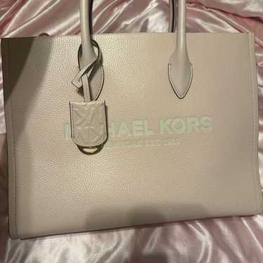 Michael kors tote bag