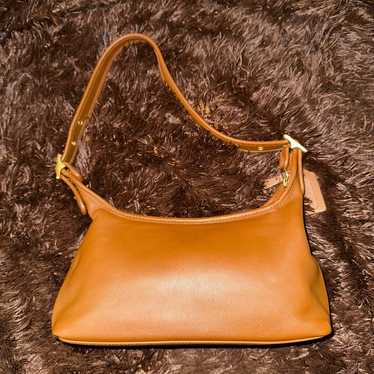 Authentic vintage Coach 9059 in vicuña - image 1