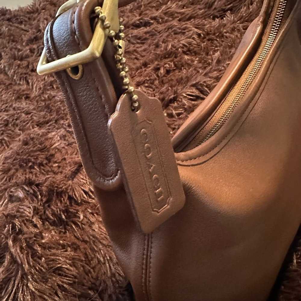 Authentic vintage Coach 9059 in vicuña - image 4