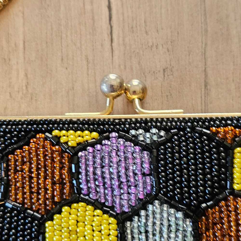 Vintage Hand Beaded Honeycomb Pattern Kisslock Pu… - image 4