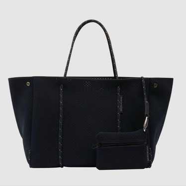 State of Escape Escape Tote Black