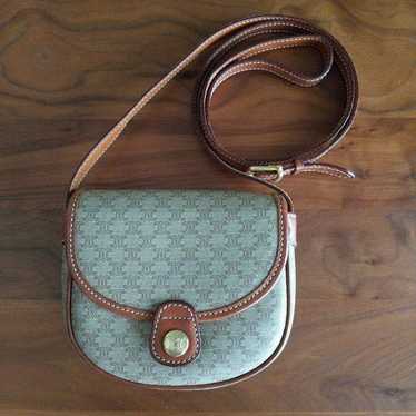 Used Celine shoulder bag pouchette in macadam patt