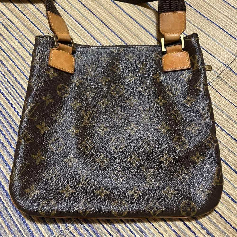 Louis Vuitton shoulder bag - image 3