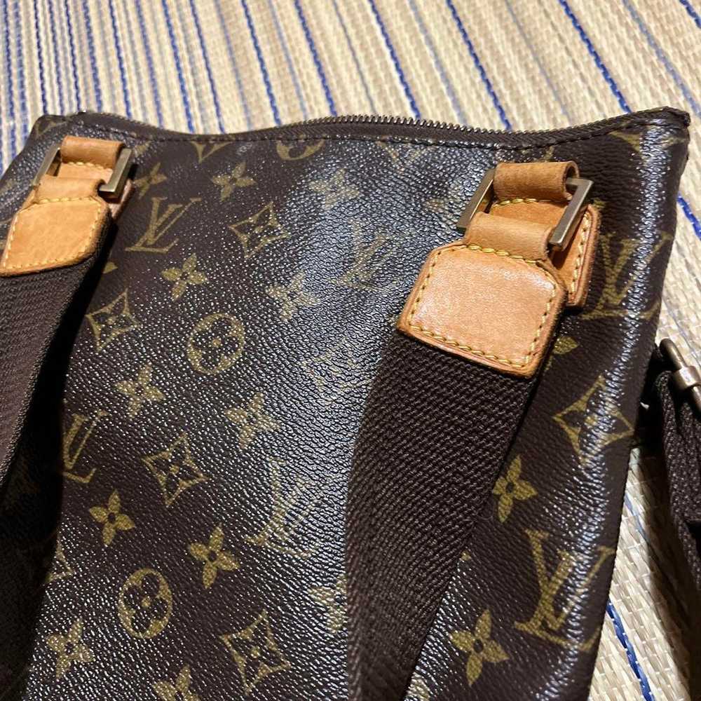 Louis Vuitton shoulder bag - image 8