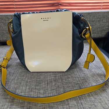 MARNI drawstring shoulder bag - excellent conditi… - image 1