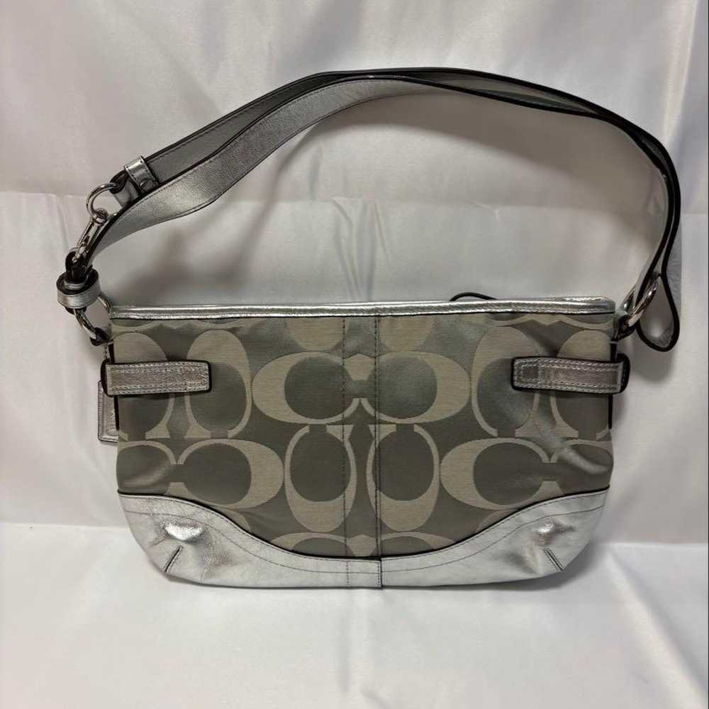 [Rare] COACH Shoulder Bag Handbag Silver Signatur… - image 2