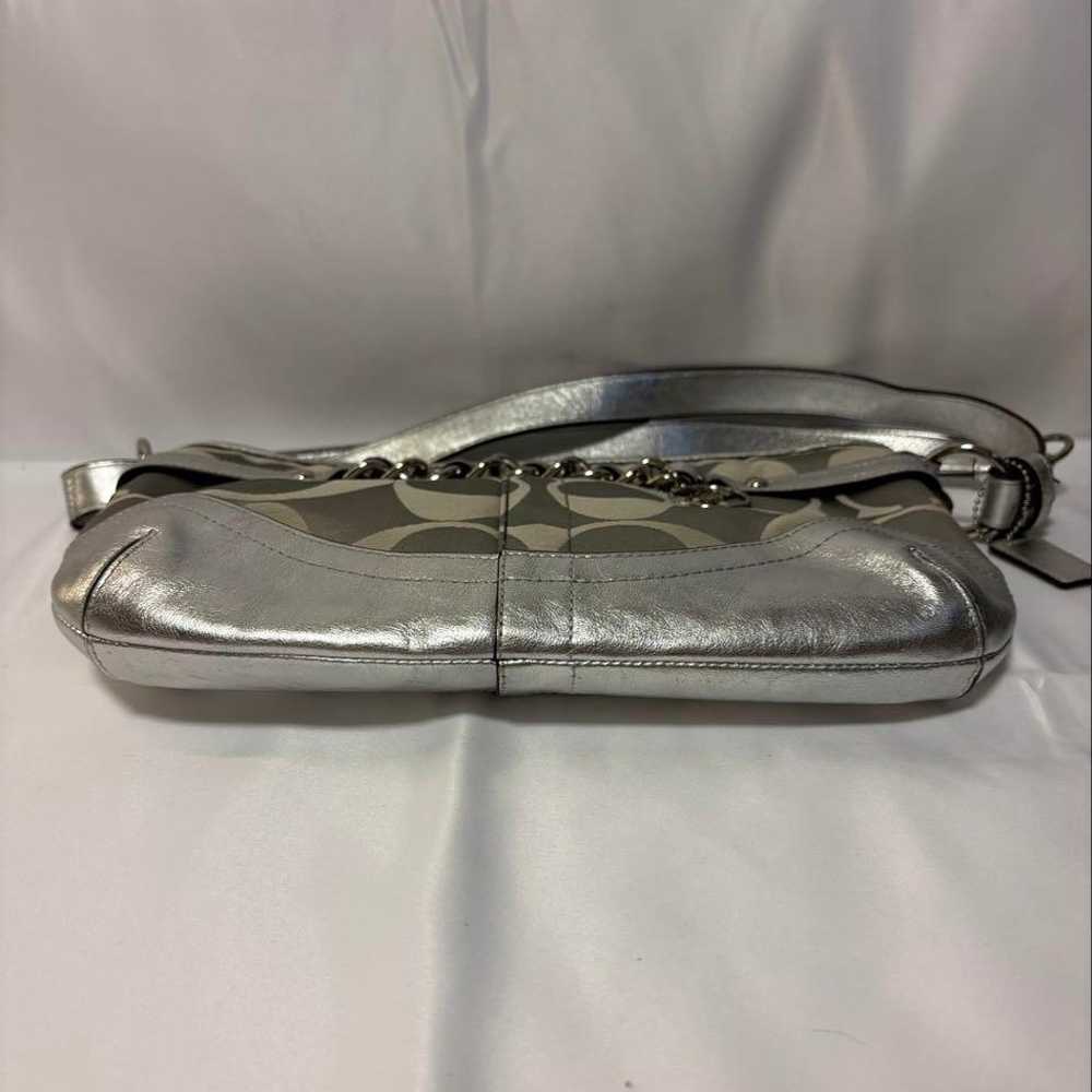 [Rare] COACH Shoulder Bag Handbag Silver Signatur… - image 6