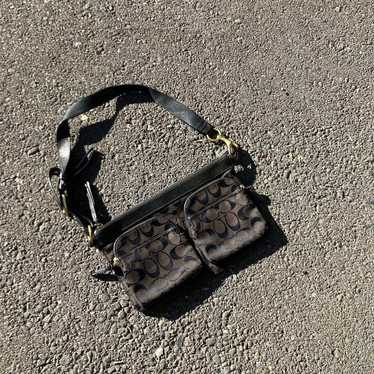 OLD COACH All-over Pattern Handbag Blue Interior … - image 1