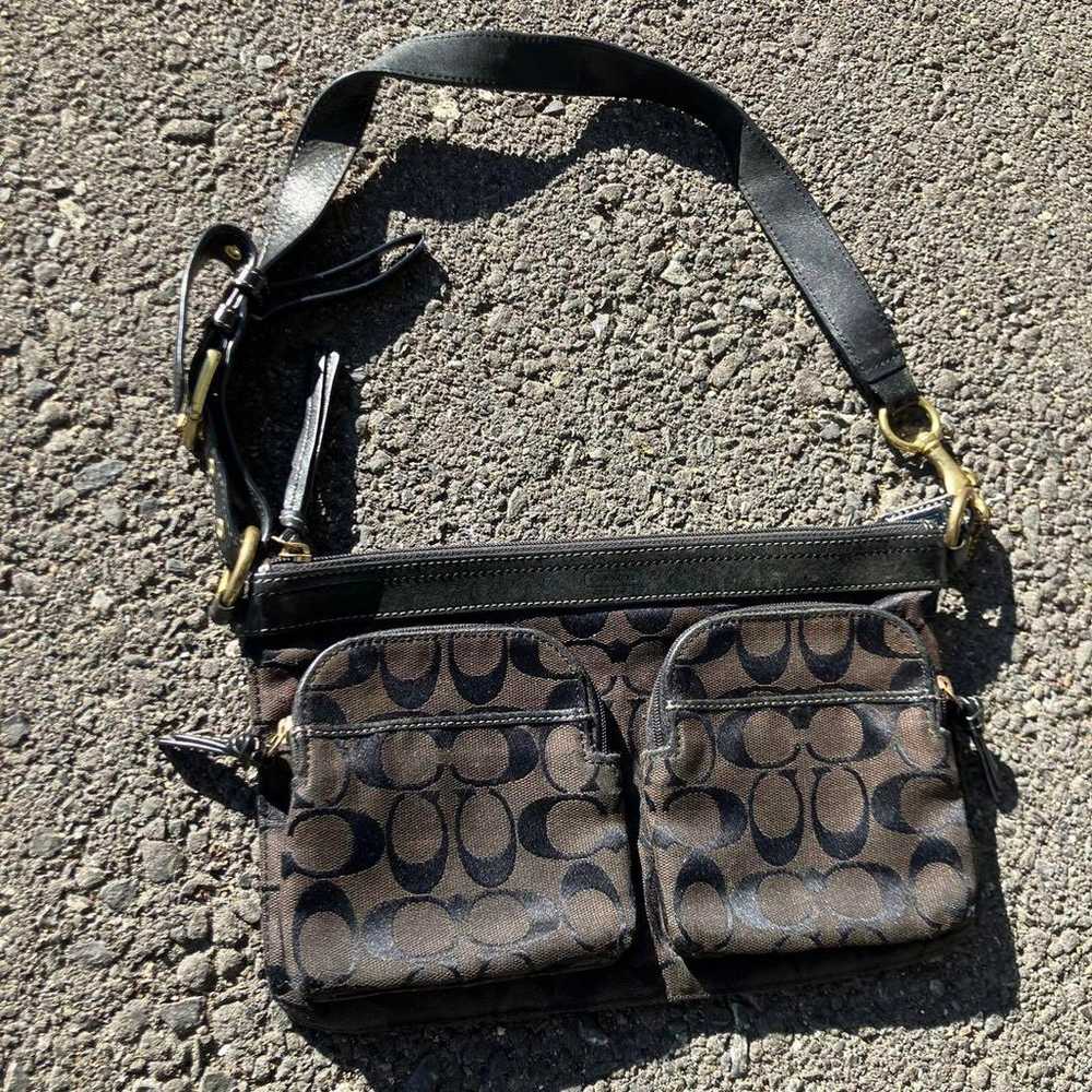 OLD COACH All-over Pattern Handbag Blue Interior … - image 2