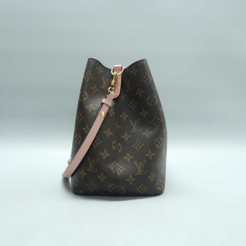 Louis Vuitton NéoNoé leather handbag - image 3