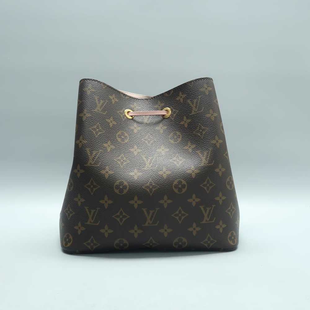 Louis Vuitton NéoNoé leather handbag - image 4