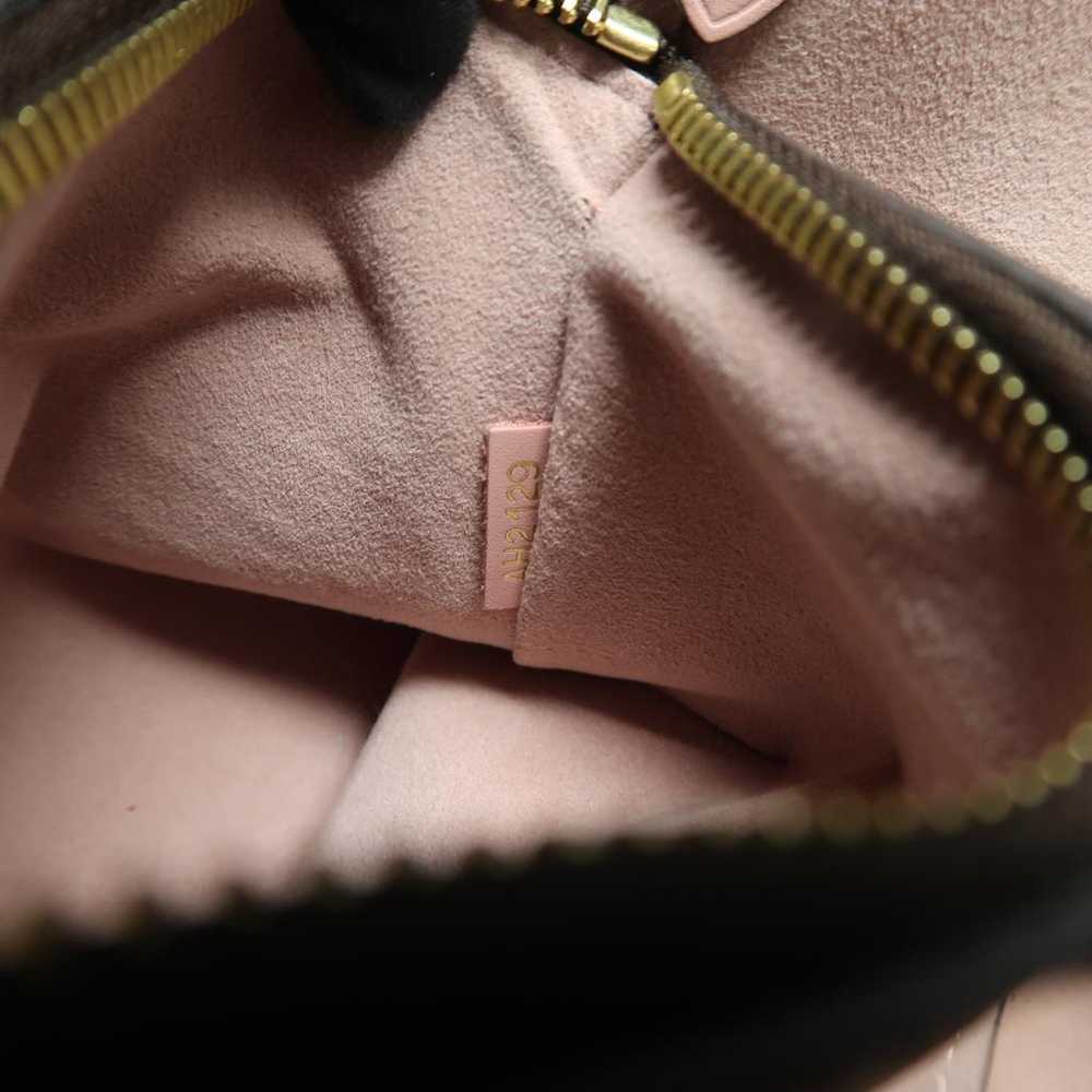 Louis Vuitton NéoNoé leather handbag - image 9