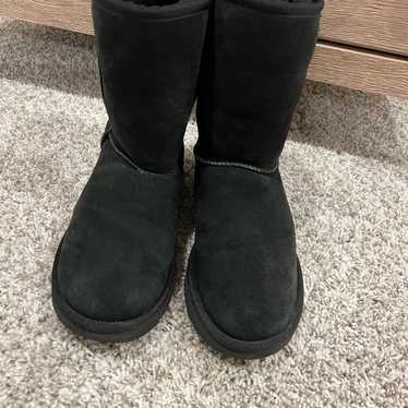 Ugg classic short boot