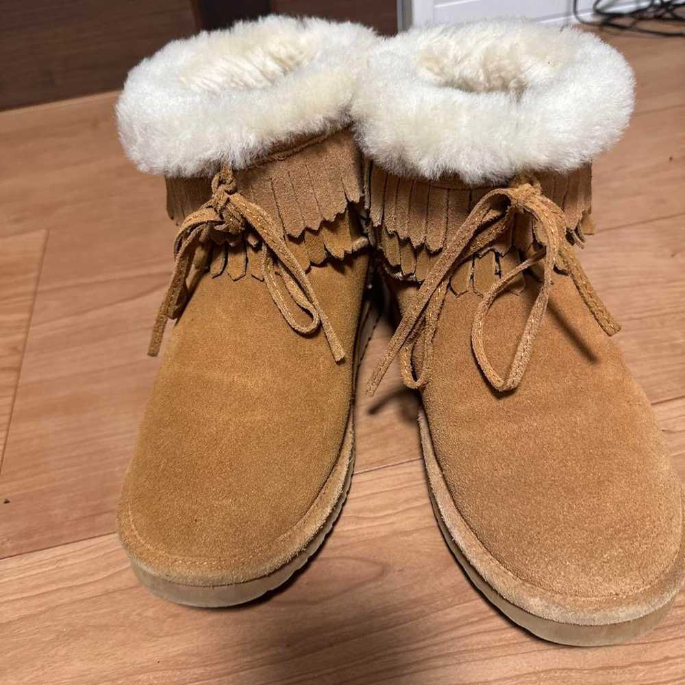 BEARPAW Fringe Beige Shearling Boots 23 centimete… - image 2