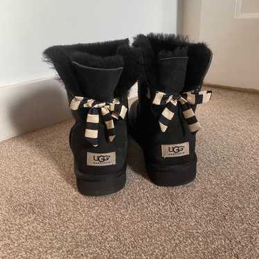 UGG mini bailey bow ii