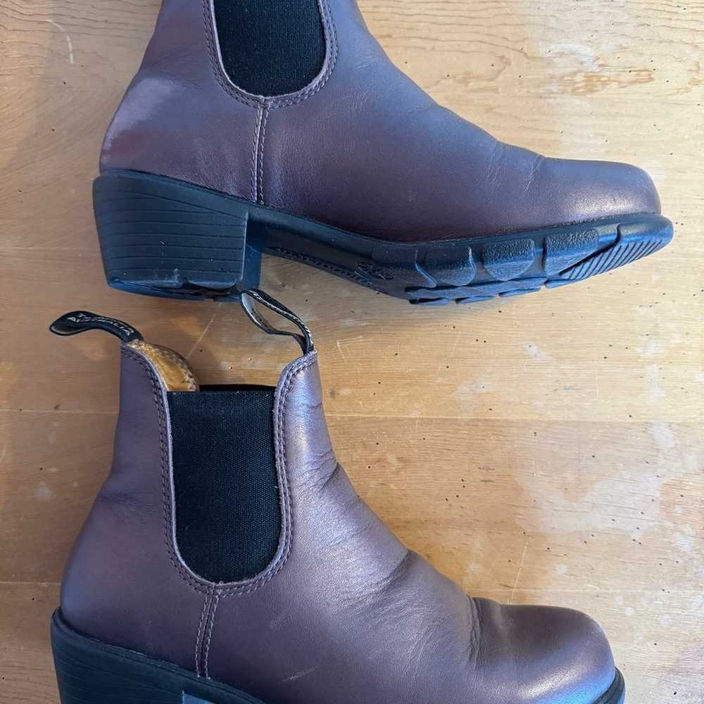 Blundstone heeled Chelsea boots - image 3