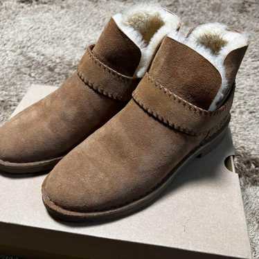 UGG MCKAY Ankle Boots - image 1