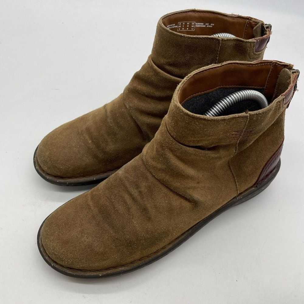 Clarks Slouch Booties Suede Womens Size 8  Brown … - image 2