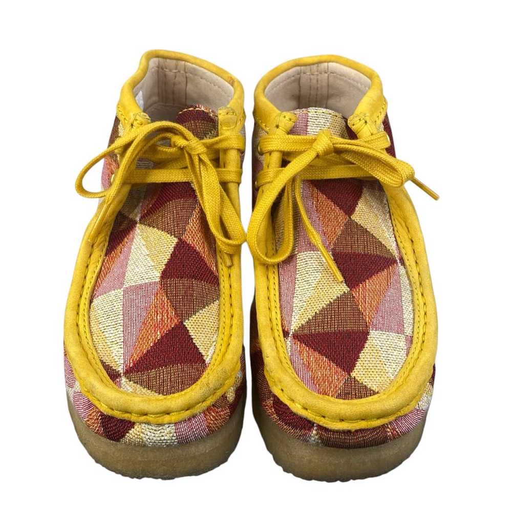 Clarks Women’s Wallabee Yellow Jacquard Lace Up B… - image 7