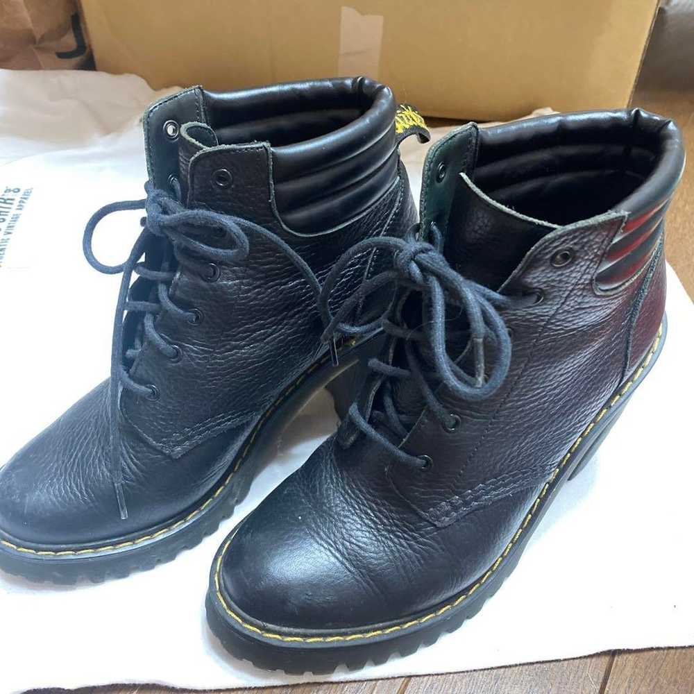 Dr. Martens Ladies - image 1