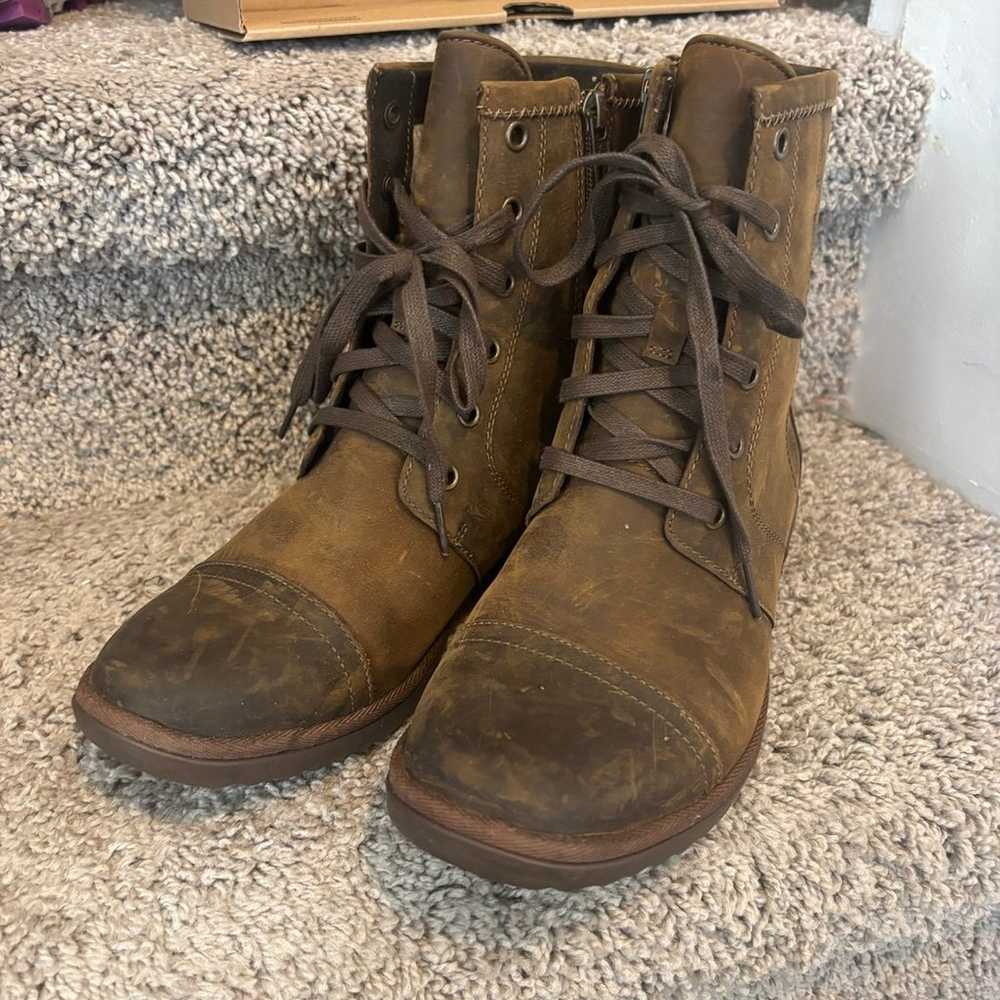 UGG Ashbury waterproof boots sz 8 $160 - image 1