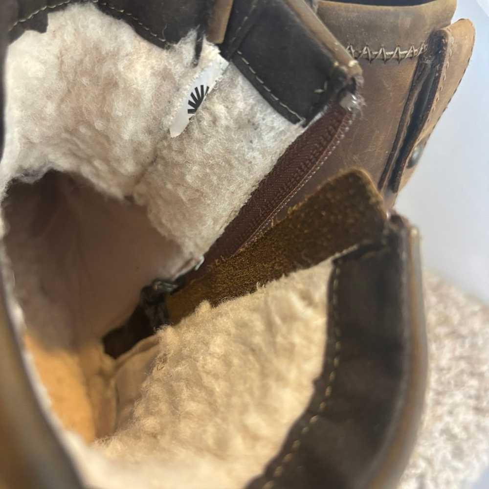 UGG Ashbury waterproof boots sz 8 $160 - image 5