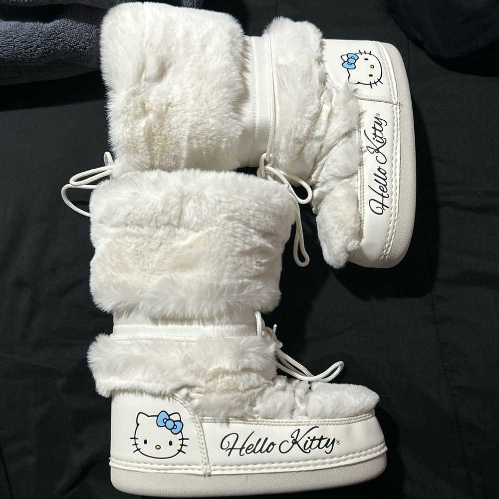 Hello kitty fur boots - image 1