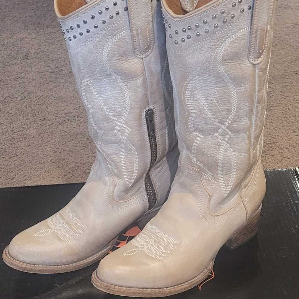 Freebird Zion western boots beige size 8 - image 2