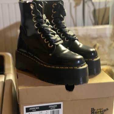 Dr Martens Jadon Max Platform