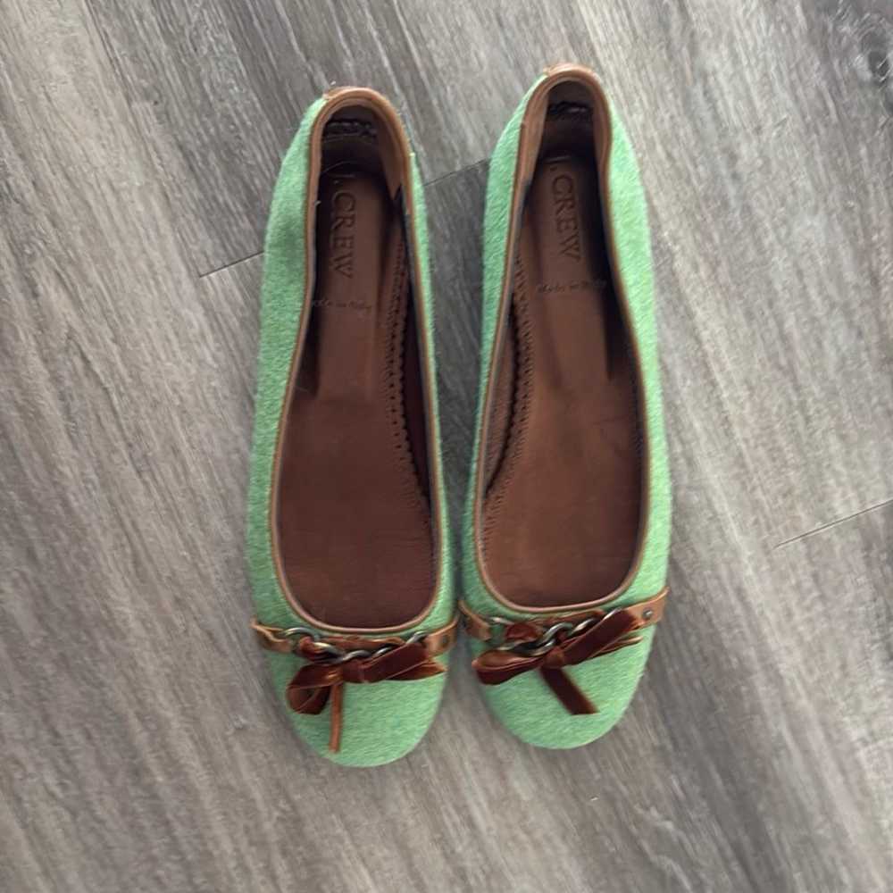 J crew Green Textile Leather  Flats 7.5 Bow Balle… - image 1