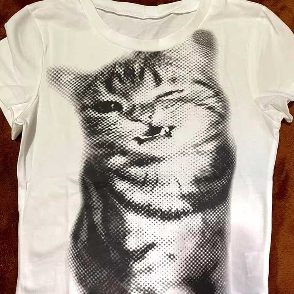 White and black graphic cat t-shirt - image 2