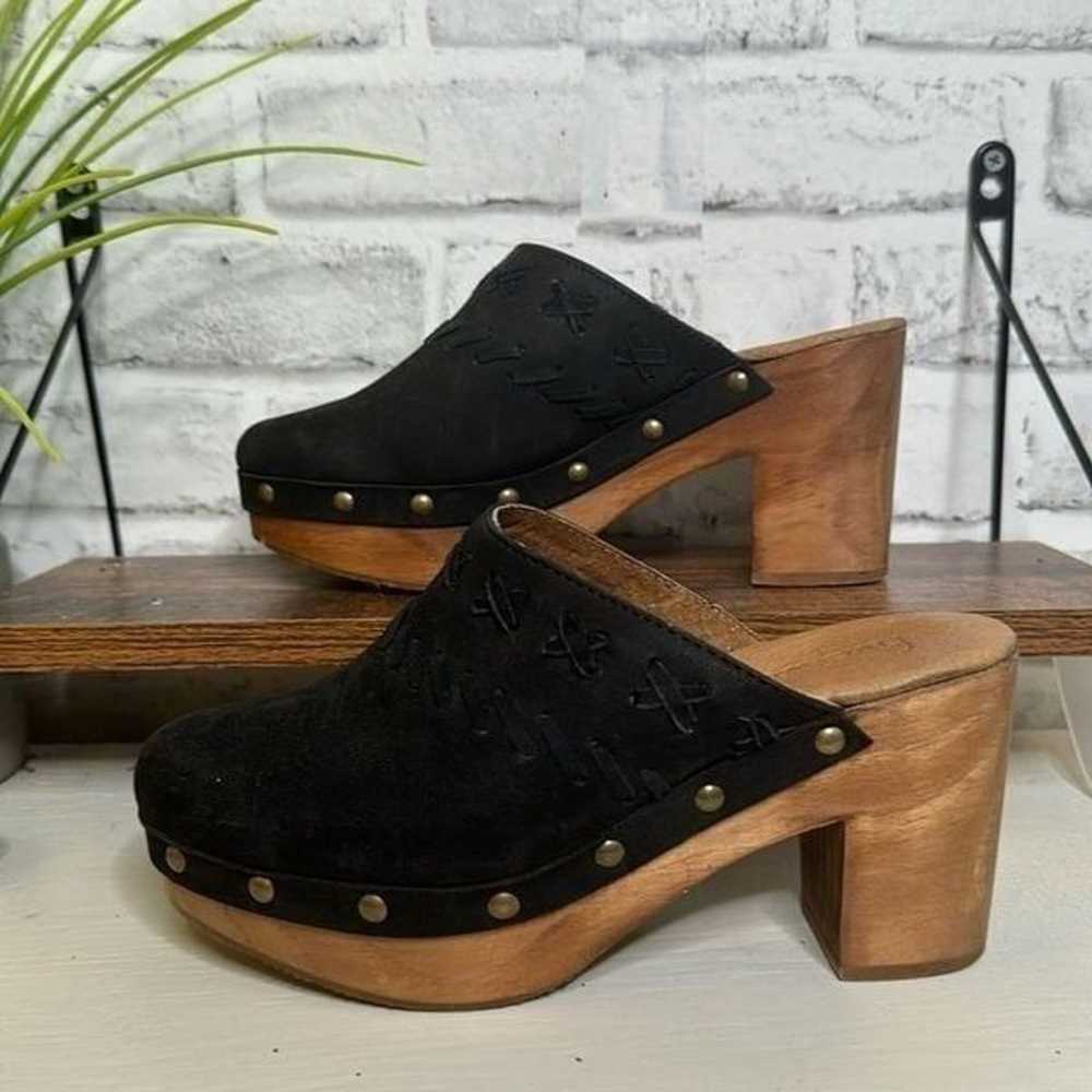 Five Worlds Cordani Black Suede Leather Clogs Hee… - image 2