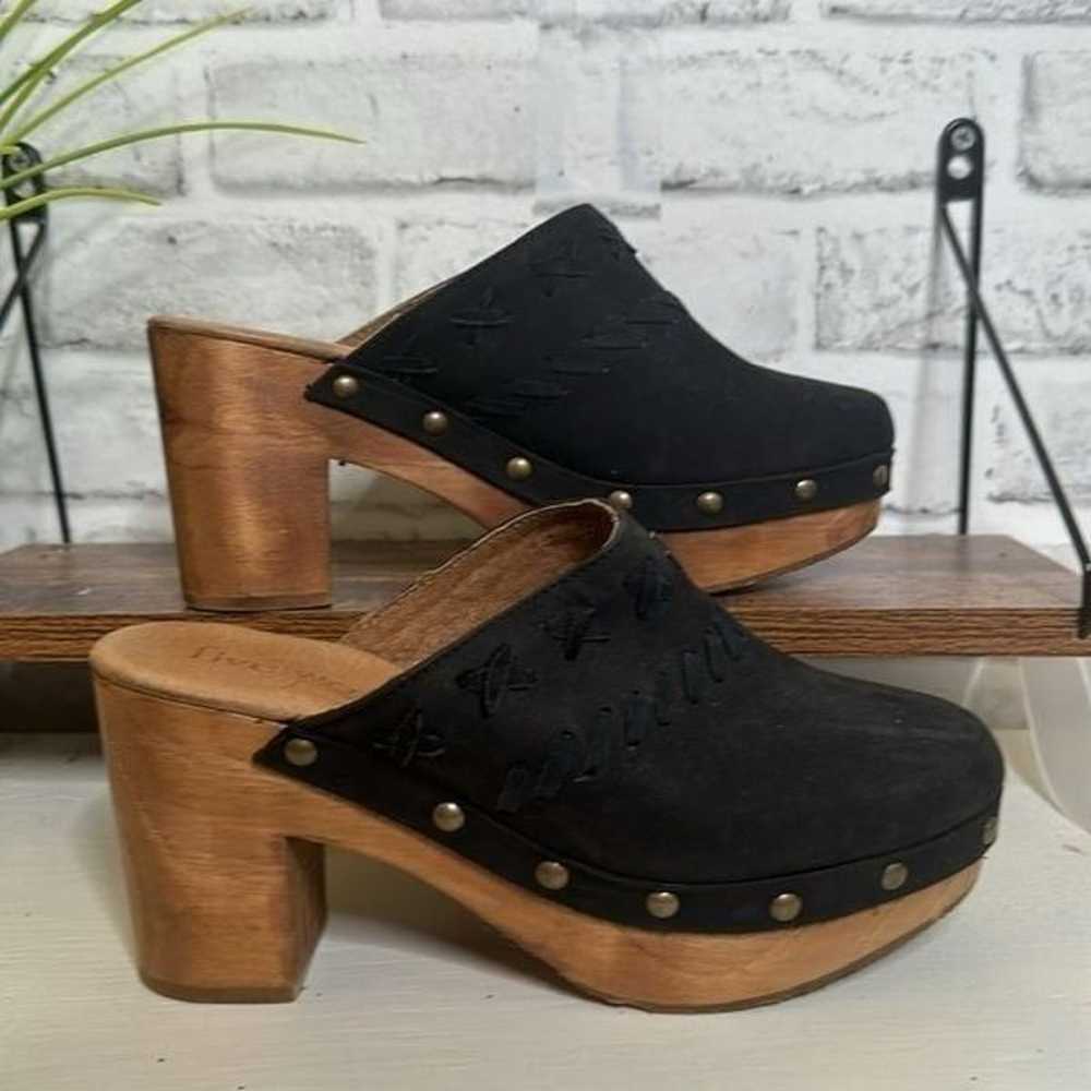 Five Worlds Cordani Black Suede Leather Clogs Hee… - image 4