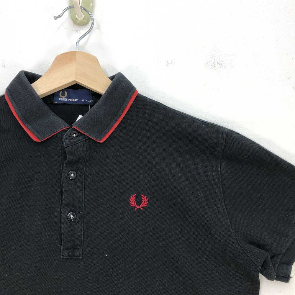 Fred Perry × Vintage Vintage 90s Fred Perry T Shi… - image 3