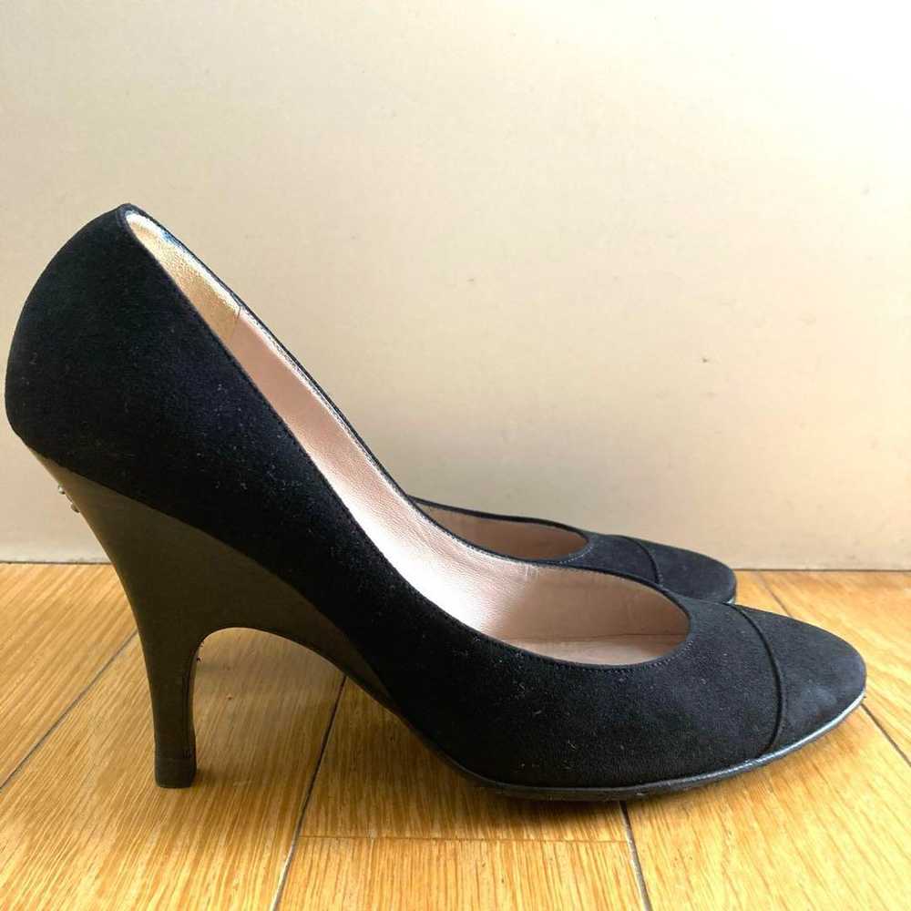 CHANEL Pumps Round Toe Coco Mark 351/2 - image 4