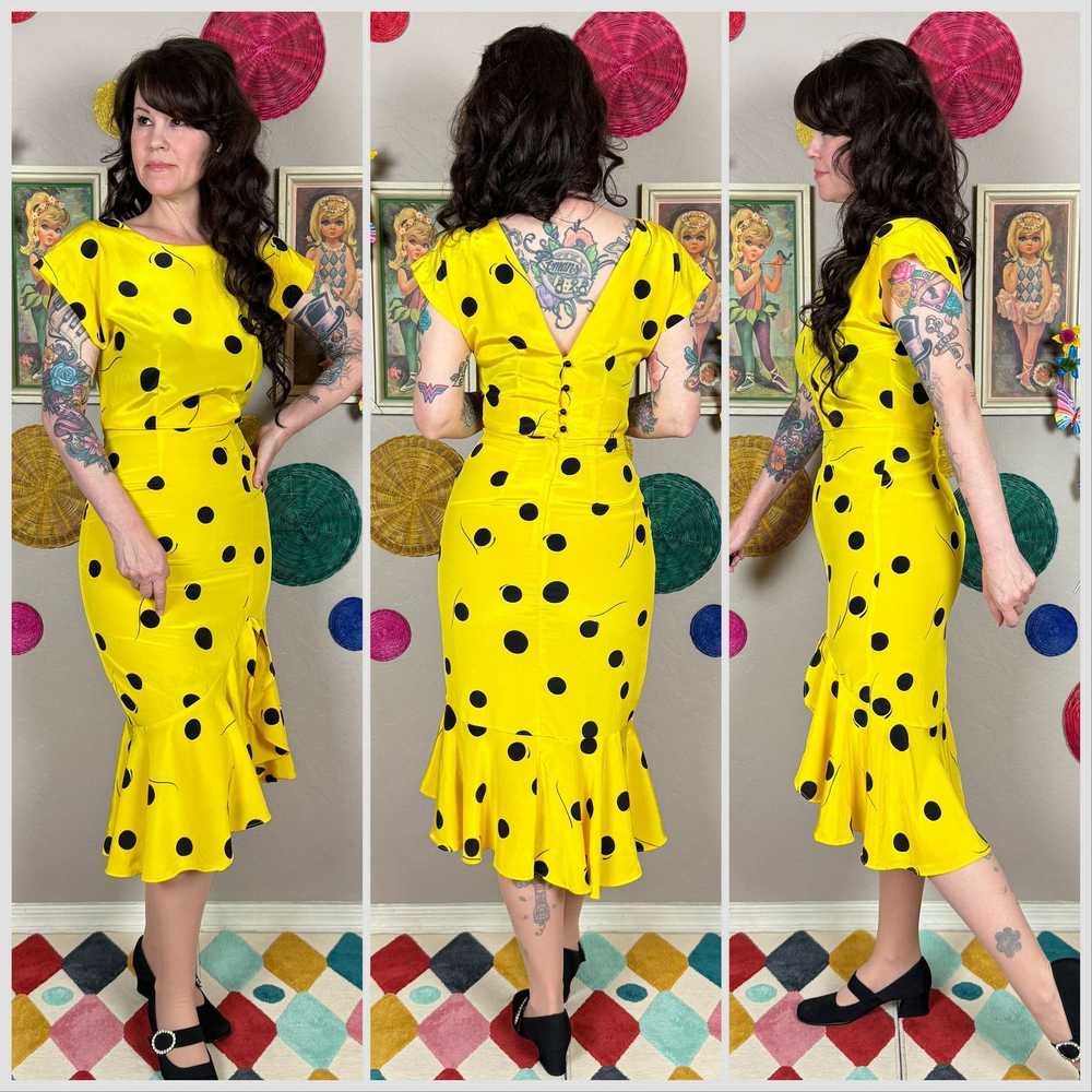 Vintage 80s Yellow Polka Dot Short Sleeve Asymmet… - image 2