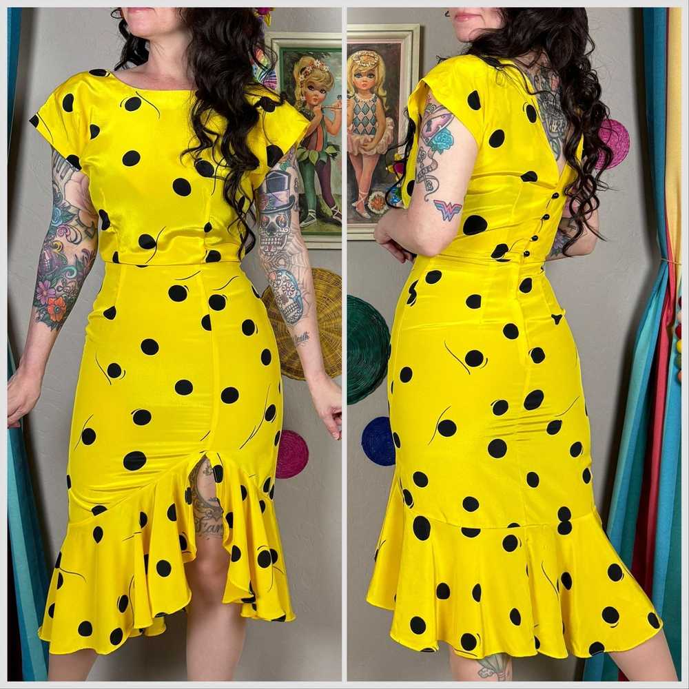 Vintage 80s Yellow Polka Dot Short Sleeve Asymmet… - image 3