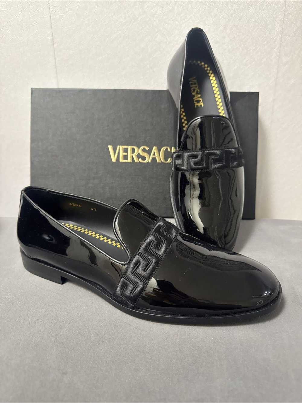 Versace New Versace Greca PATENT Leather Slippers… - image 1