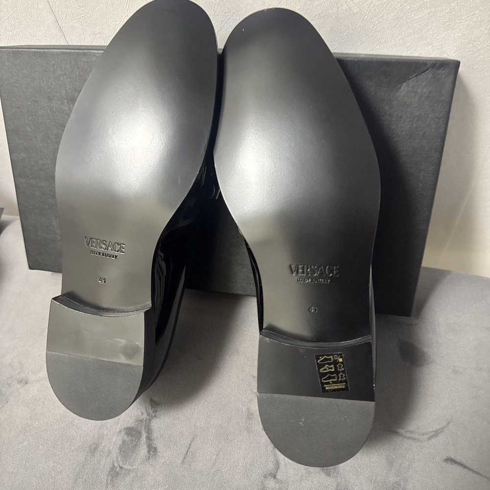 Versace New Versace Greca PATENT Leather Slippers… - image 4