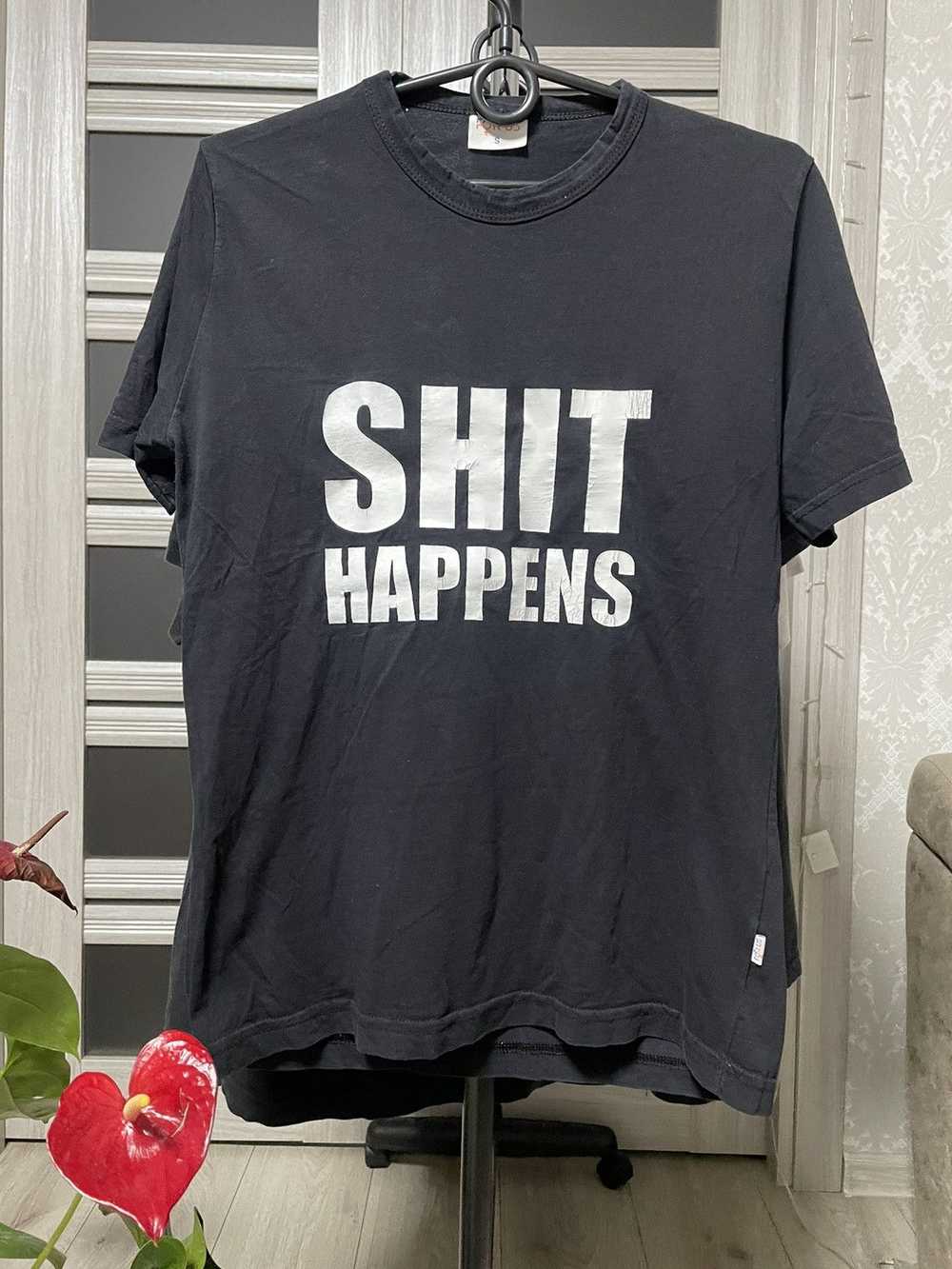 Band Tees × Humor × Vintage Vintage Shit Happens … - image 1