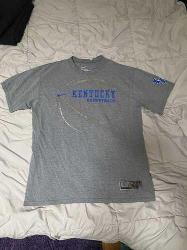 Nike Vintage Kentucky University Basketball Shirt