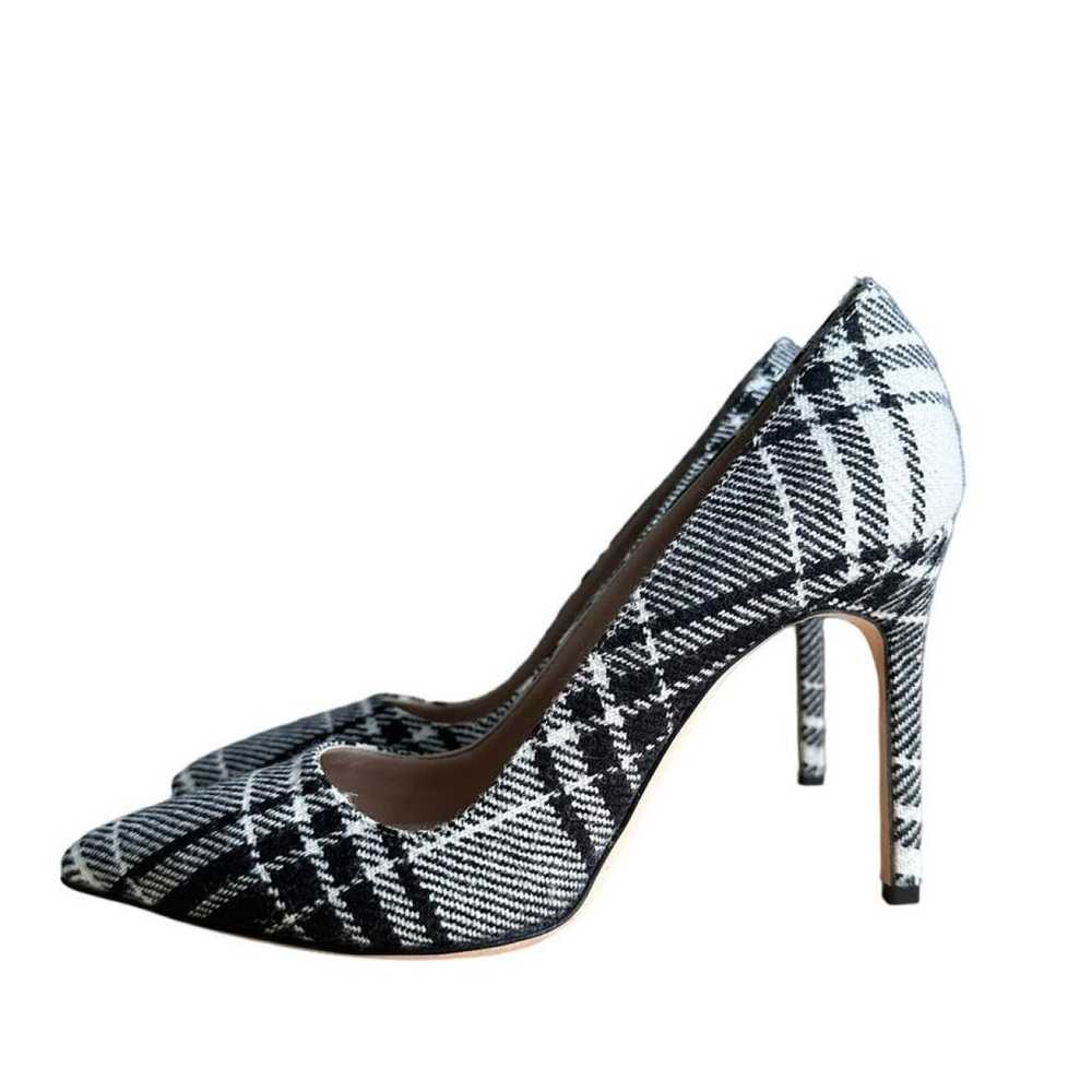 Manolo Blahnik Cloth heels - image 4