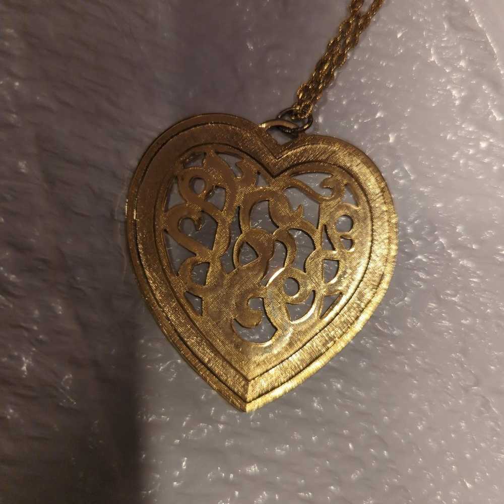 Ladies Huge 2.5" Heart Fashion Necklace Pendant - image 3