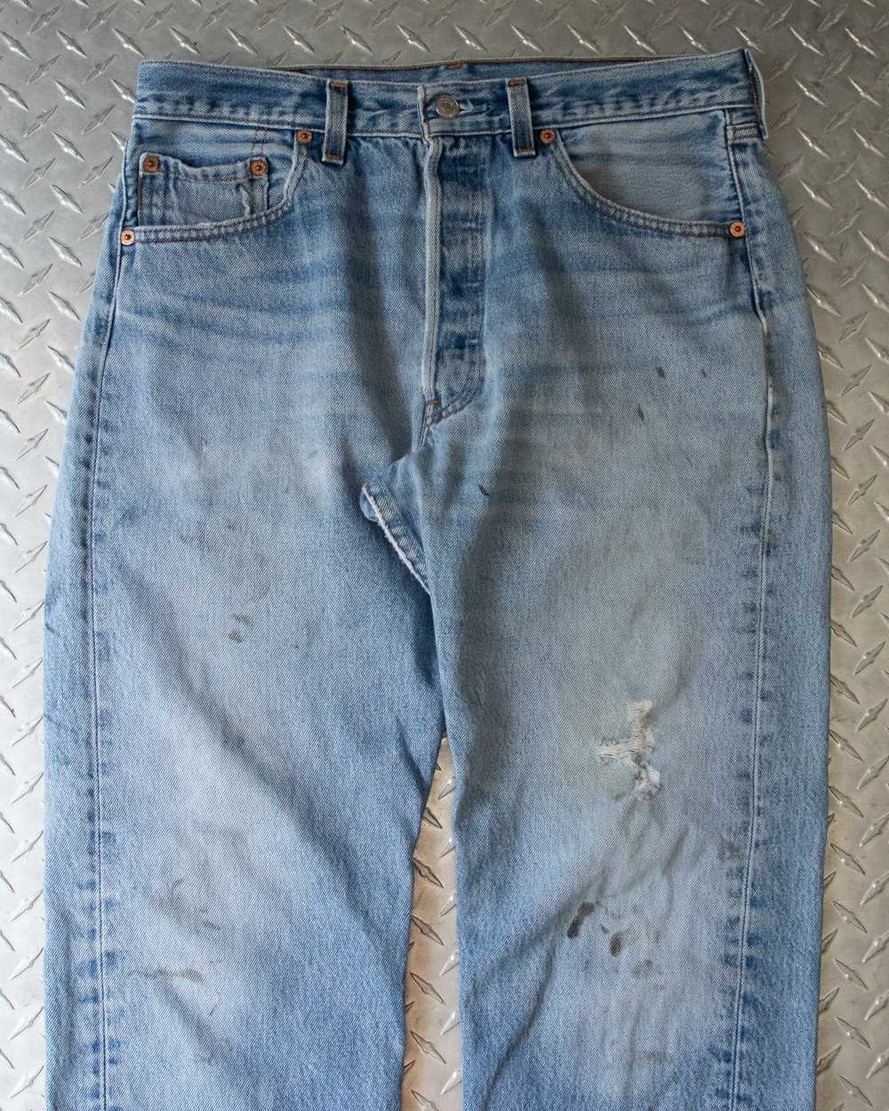 90s Levis 501 - 32 x 30 - image 2