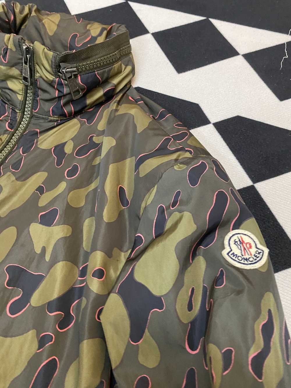 Moncler The camouflage 'Capbreton' lightweight ja… - image 3